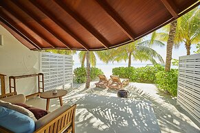 Machchafushi Island Resort & Spa Maldives, The Centara Collection