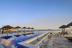 Machchafushi Island Resort & Spa Maldives, The Centara Collection