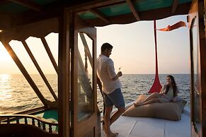 Machchafushi Island Resort & Spa Maldives, The Centara Collection