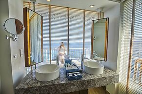 Machchafushi Island Resort & Spa Maldives, The Centara Collection