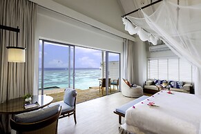 Machchafushi Island Resort & Spa Maldives, The Centara Collection