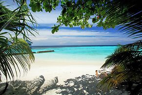 Machchafushi Island Resort & Spa Maldives, The Centara Collection