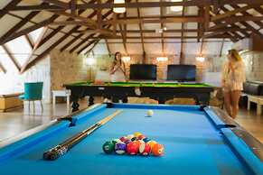 Machchafushi Island Resort & Spa Maldives, The Centara Collection