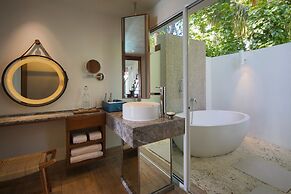 Machchafushi Island Resort & Spa Maldives, The Centara Collection