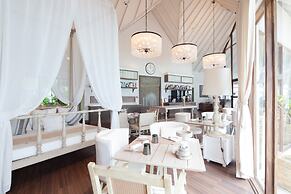 Machchafushi Island Resort & Spa Maldives, The Centara Collection