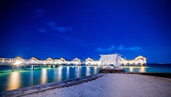 Machchafushi Island Resort & Spa Maldives, The Centara Collection