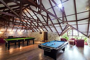 Machchafushi Island Resort & Spa Maldives, The Centara Collection