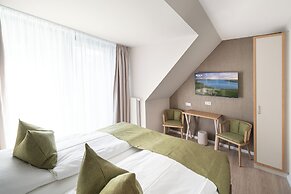 BEECH Resort Plauer See