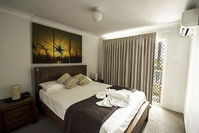 Key Largo Apartments