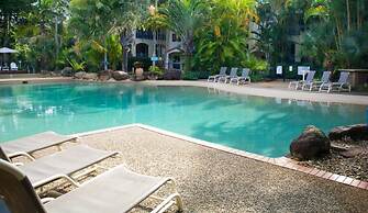 Sanctuary Lake Apartments