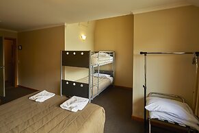 Aoraki Mount Cook Alpine Lodge