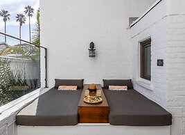Riviera Beach House