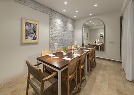 Riviera Beach House