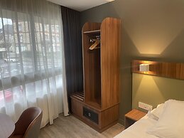 Best Western Hotel Le Crystal Dinard