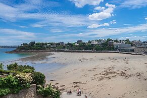 Le Crystal Dinard Plage