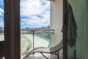 Le Crystal Dinard Plage