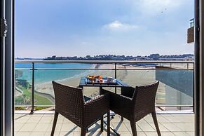 Le Crystal Dinard Plage