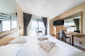 Le Crystal Dinard Plage
