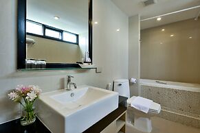 Abloom Exclusive Serviced Apartments