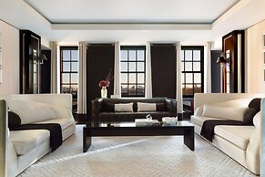 Grosvenor House Suites