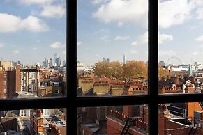 Grosvenor House Suites