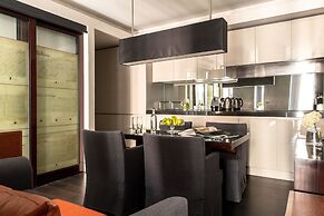 Grosvenor House Suites