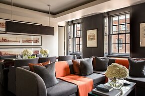 Grosvenor House Suites