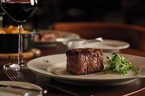 Grosvenor House Suites