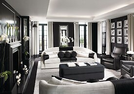Grosvenor House Suites