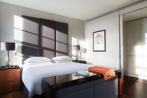 Grosvenor House Suites