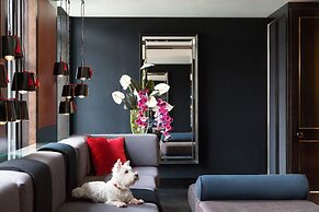 Grosvenor House Suites