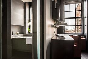 Grosvenor House Suites