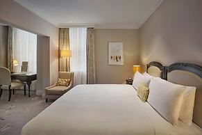 Grosvenor House Suites