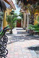 Aruba Tropic Apartments