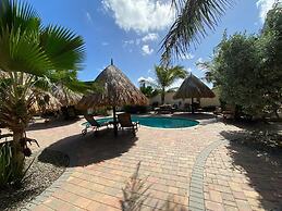 Aruba Tropic Apartments