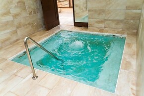 Natur-Med Hot Springs and Health Resort