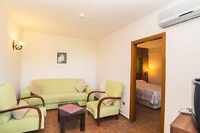 Natur-Med Hot Springs and Health Resort