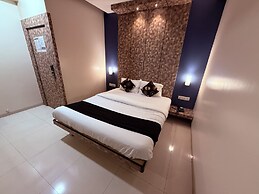 Hotel Alka Residency