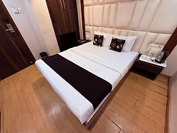 Hotel Alka Residency