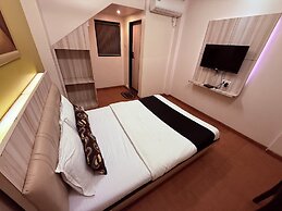 Hotel Alka Residency