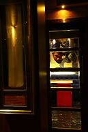 Hotel Alka Residency