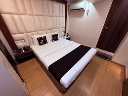 Hotel Alka Residency