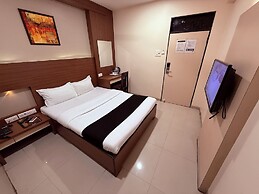 Hotel Alka Residency