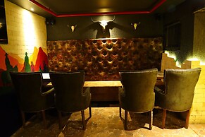 Hotel Alka Residency