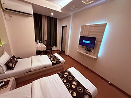 Hotel Alka Residency