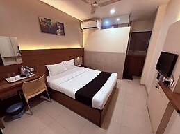 Hotel Alka Residency