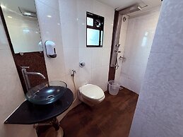 Hotel Alka Residency
