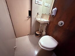 Hotel Alka Residency