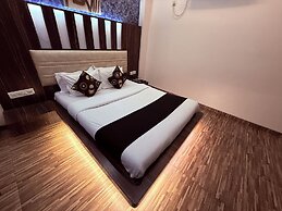 Hotel Alka Residency