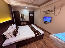 Hotel Alka Residency